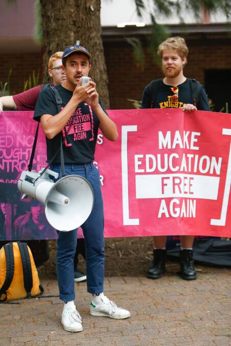 Chris Di Pasquale speaking to students at a national Make Education Free Again protest at the UOW. Picture: Adam McLean