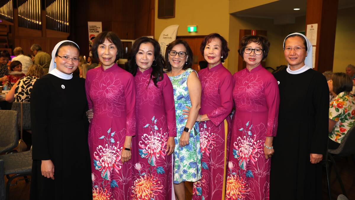 Sister Lucy Le, Gai Ta, Quana Nguyen, Nam Huynh, Phung Duong, Lang Vuu and Sister Anna Lu. Picture by Sylvia Liber