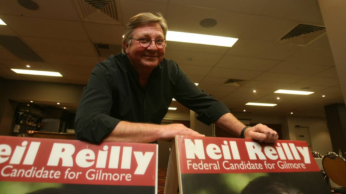 Gilmore candidate Neil Reilly in Nowra before losing the seat to Ann Sudmalis.
