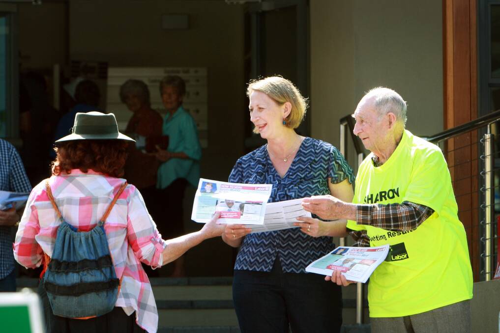 Sharon Bird and Keith William Woodward at Thirroul Community Centre. Pictures: SYLVIA LIBER
