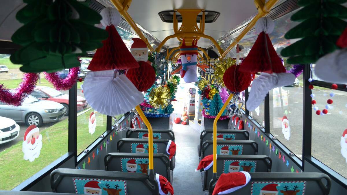 Bus transforms into sleigh on wheels | photos
