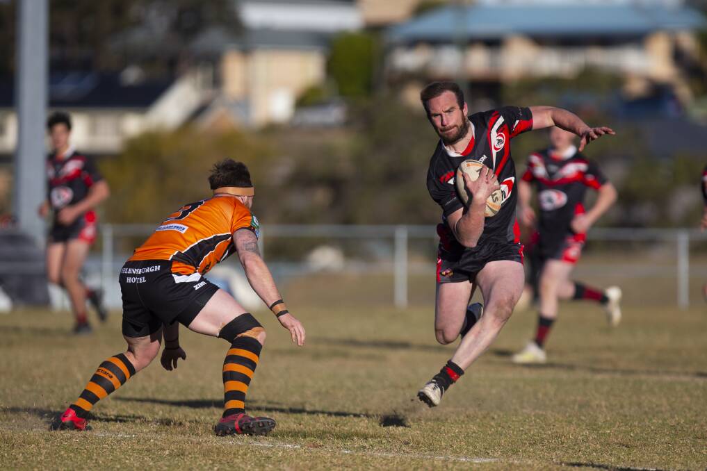 FLYING: Collegians back-rower Jarrod Thompson on the charge against Helensburgh on Saturday. Picture: Anna Warr