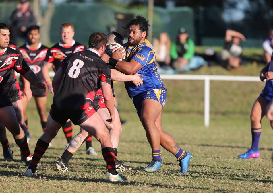 MIXING IT UP: Berkeley lock Fa'atui Uele charges into the Collegians defence in his side's 23-20 loss to the Dogs on Saturday. Picture: Robert Peet