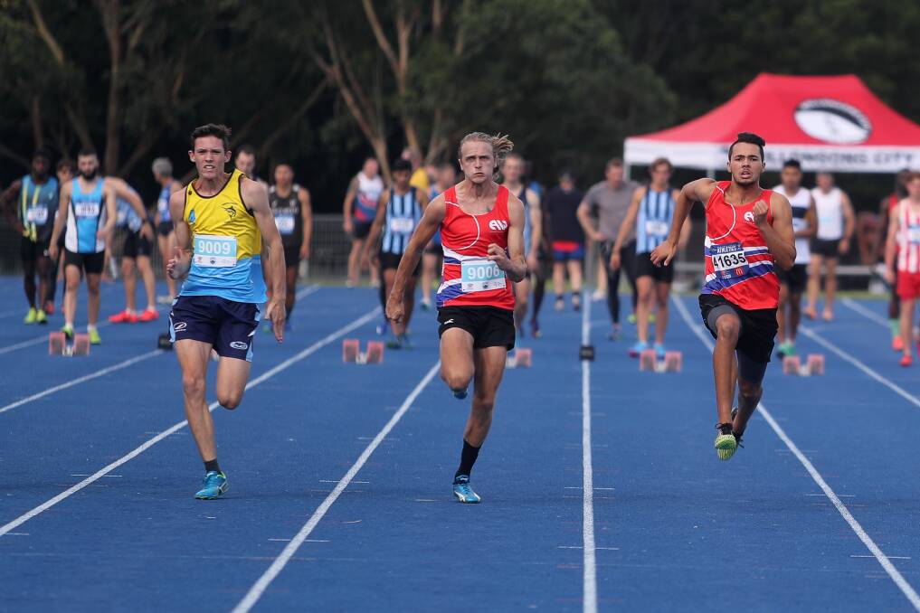 Contest: Mitchell O'Neil (left) and Gabriel Bickel race at last year's Illawarra Track Challenge. Picture: Robert Peet.
