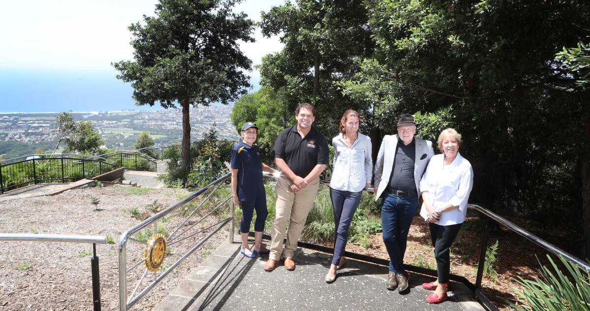 Mountain magic: Dot Hennessy, Paul Knight, Karen Holmes, Lord Mayor Gordon Bradbery and Sue Hayward at Mt Keira Summit Park for last week's announcement. Picture: Sylvia Liber