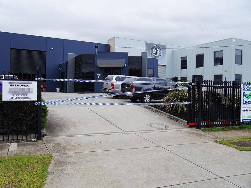 Andrew Bogut live-tweeted a drug raid unfolding next door to his sports centre in Melbourne.