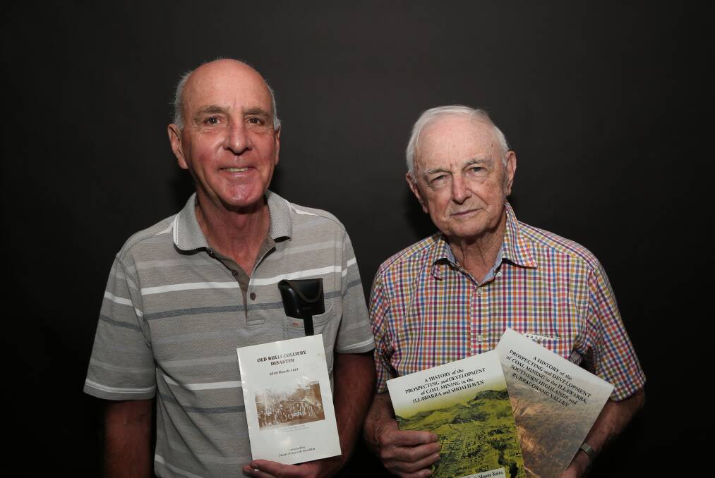 Historians: Mineral Heritage Sub-committee secretary Graham Pryor with Wollongong historian and author Ron Cairns. Pic: Greg Ellis.


